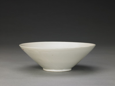 图片[1]-Ding Kiln White Glaze Engraved “Yi Ding” Inscription Bowl-China Archive